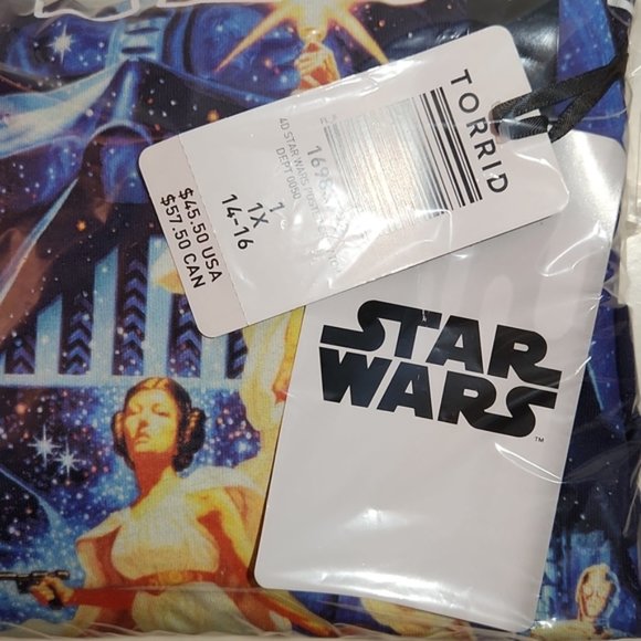 ❤️NWT VINTAGE TORRID STAR WARS - LUKE LEIA MOVIE POSTER FOOTBALL TEE PLUS SIZE - Picture 6 of 12